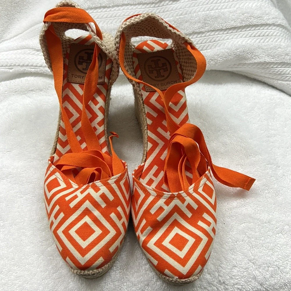 NWOT Tory Burch Espadrille Sandals size 9